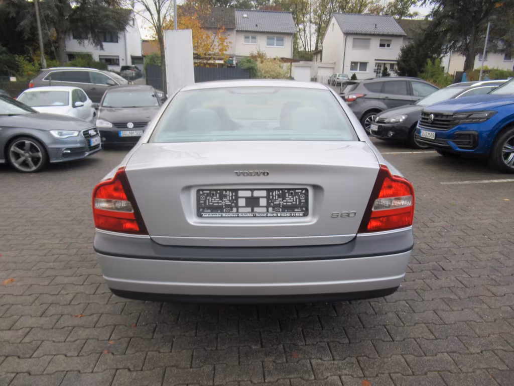 Volvo S80