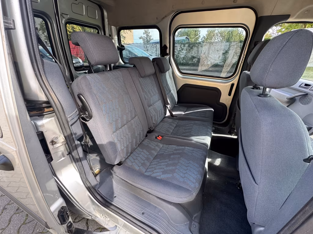 Ford Tourneo