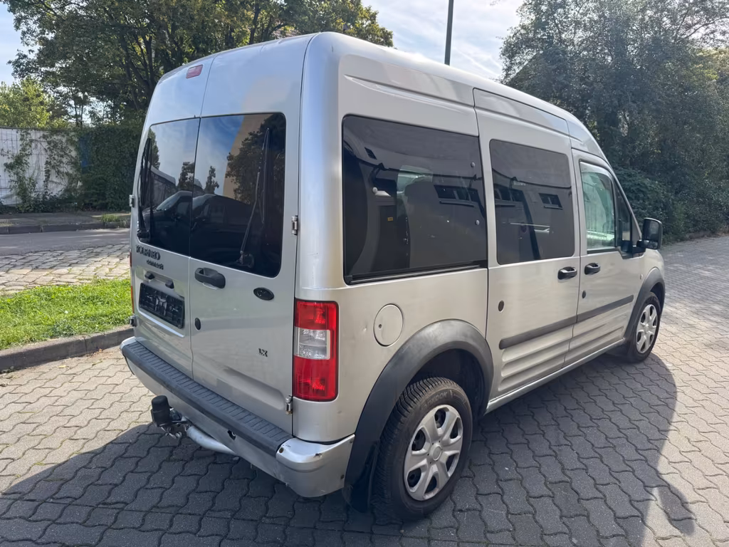 Ford Tourneo