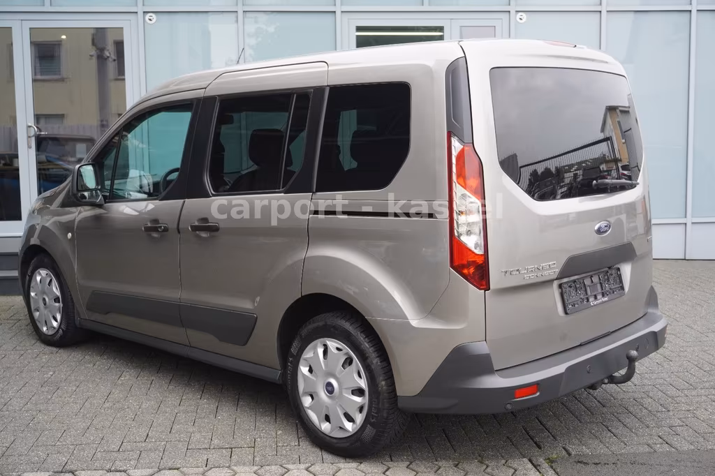 Ford Tourneo