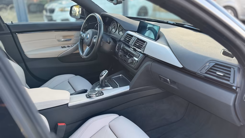 BMW 440
