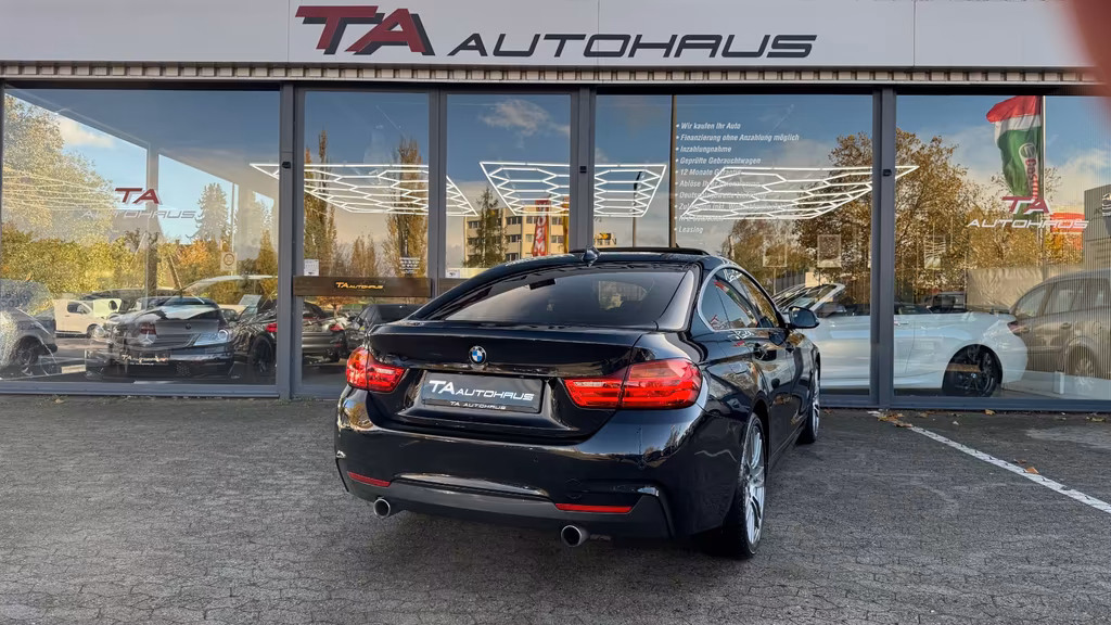 BMW 440