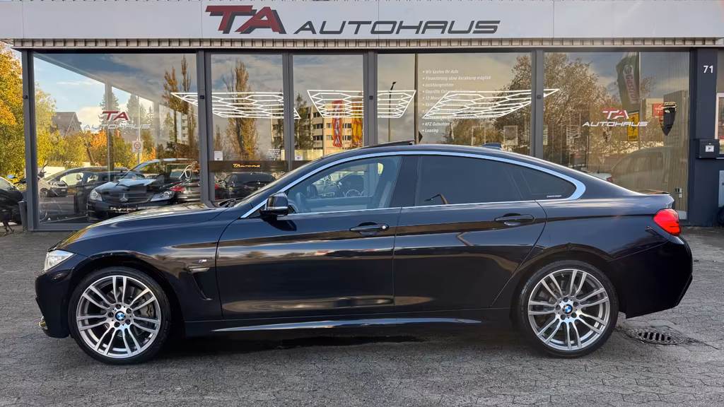 BMW 440