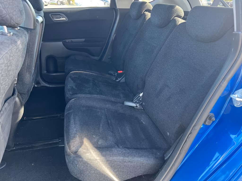 Honda FR-V