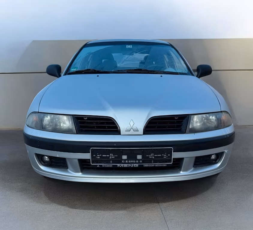 Mitsubishi Carisma