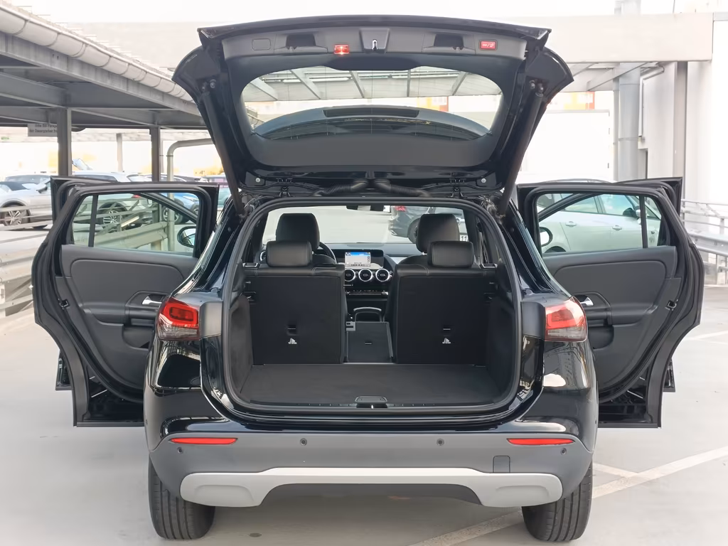 Mercedes-Benz GLA 180