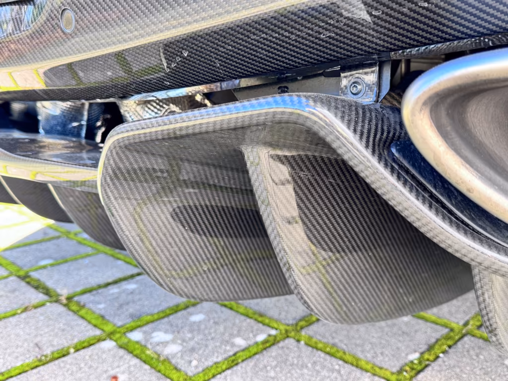 McLaren 570GT