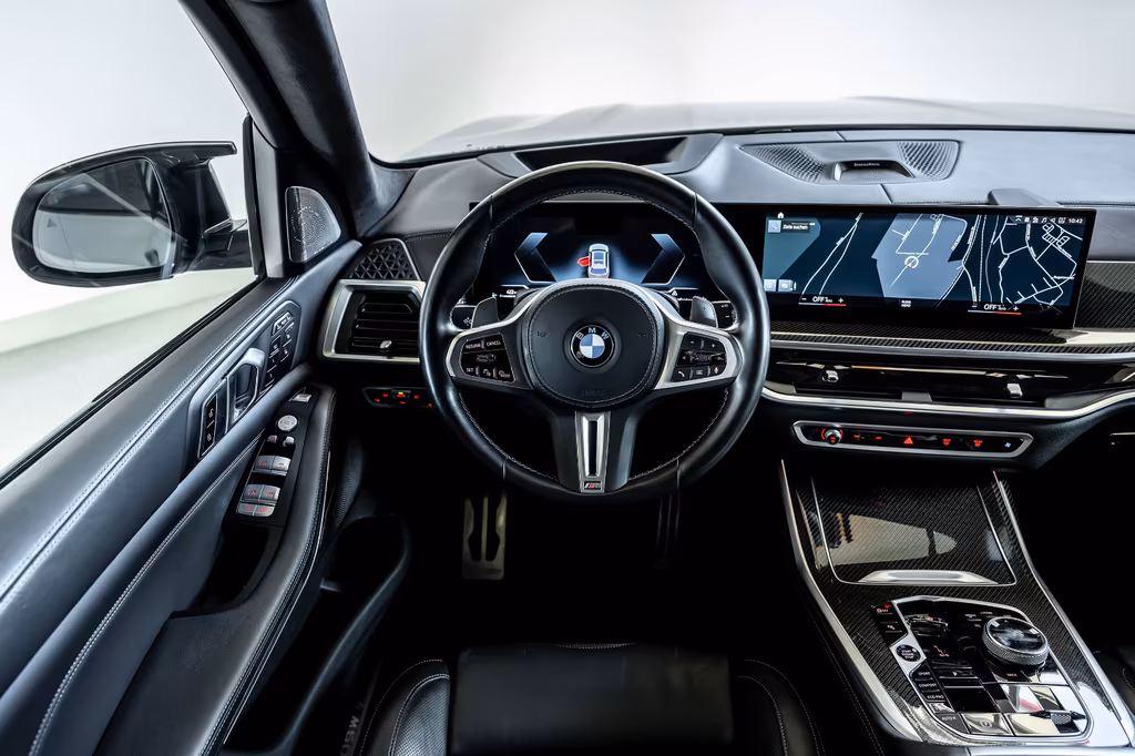 BMW X7 M60
