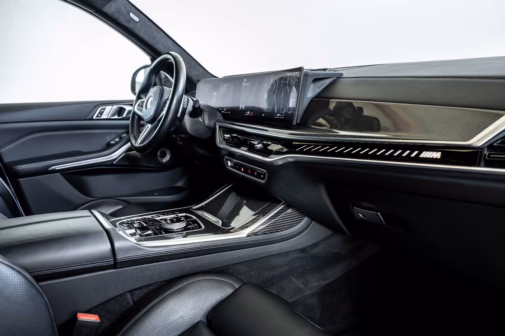 BMW X7 M60