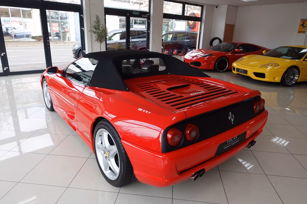 Ferrari F355