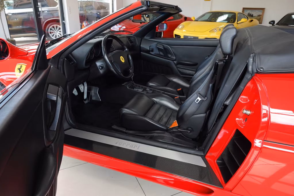 Ferrari F355