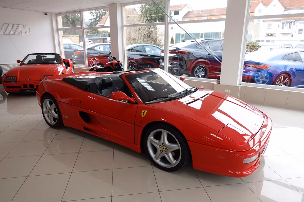 Ferrari F355