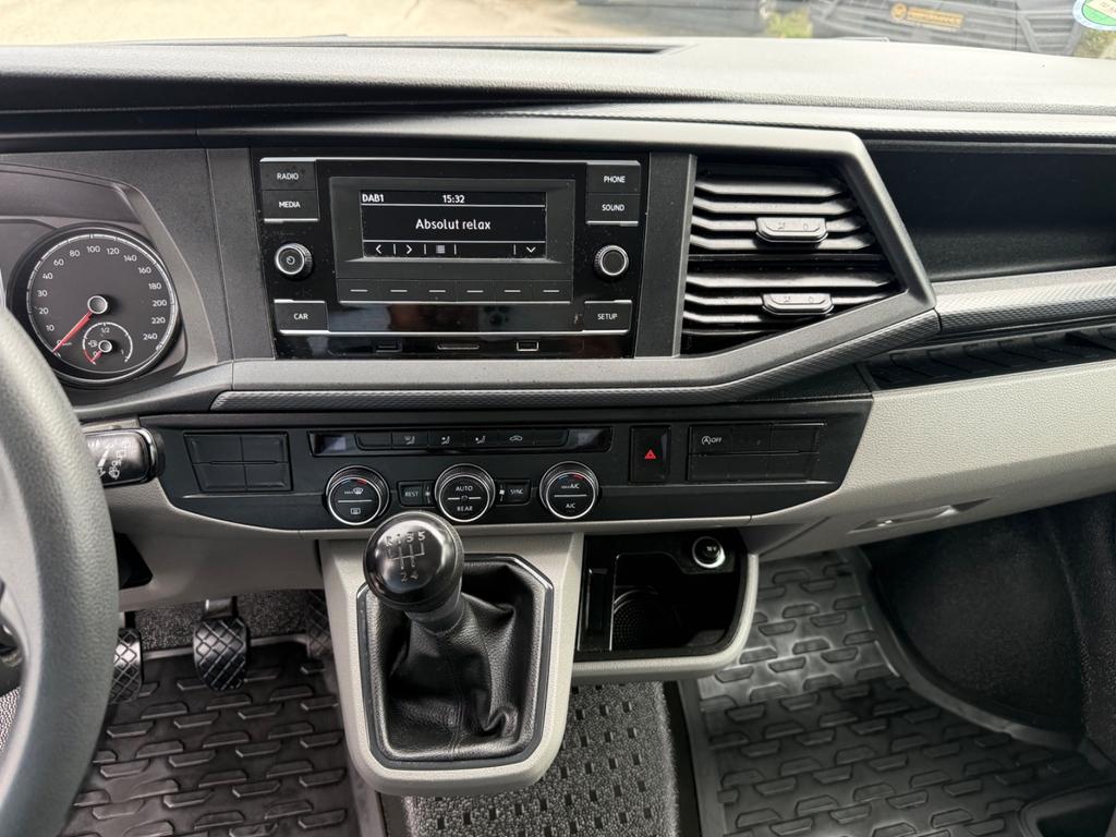 Volkswagen T6 Caravelle