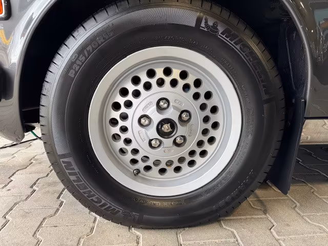 Jaguar XJ12
