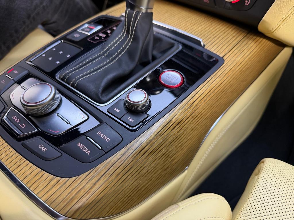 Audi S7