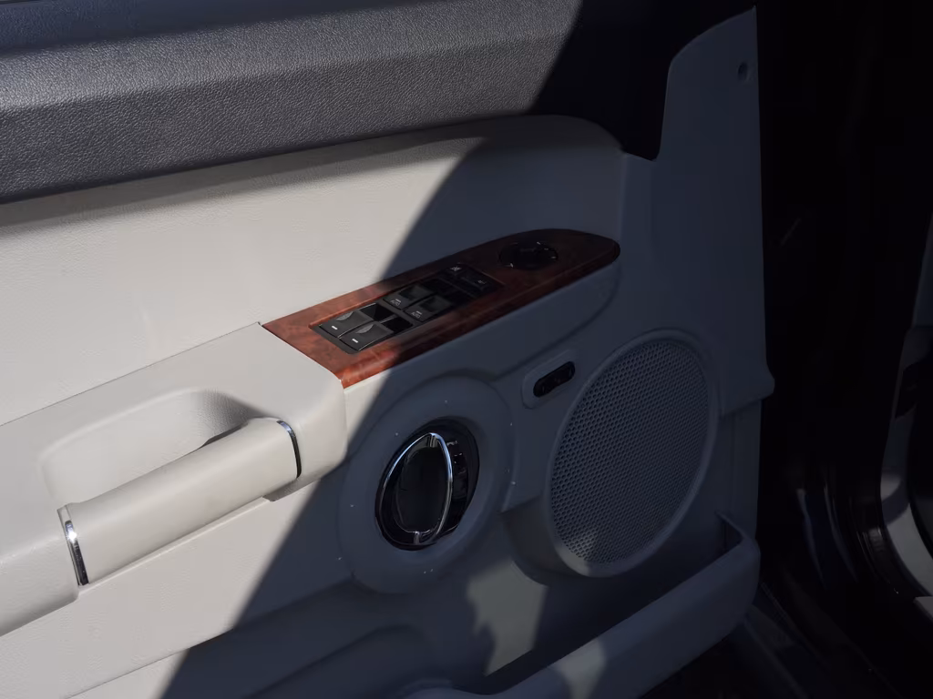 Jeep Commander