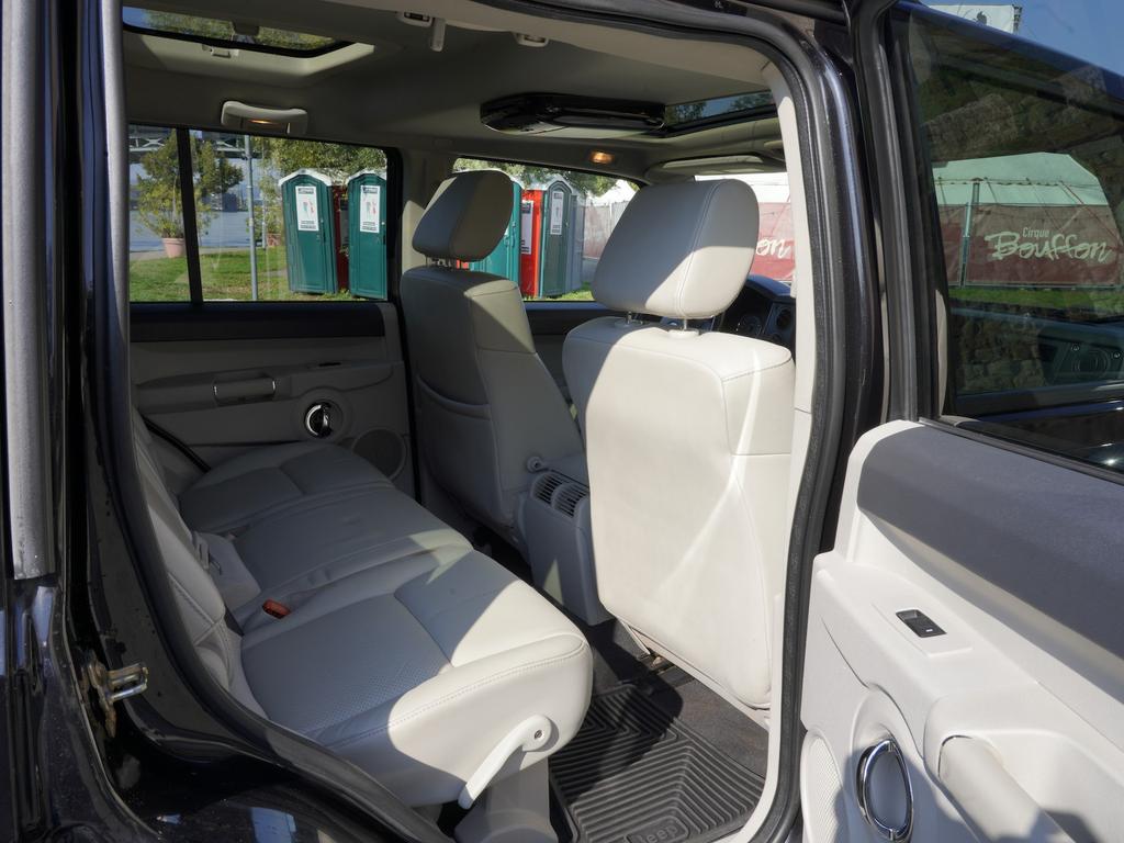 Jeep Commander