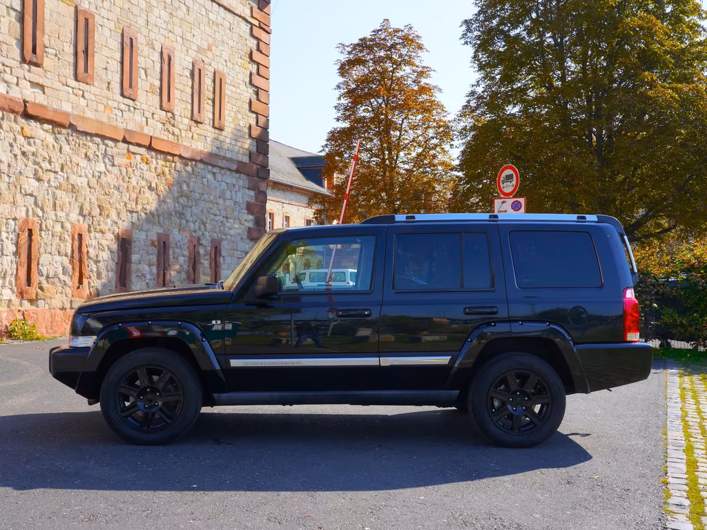 Jeep Commander