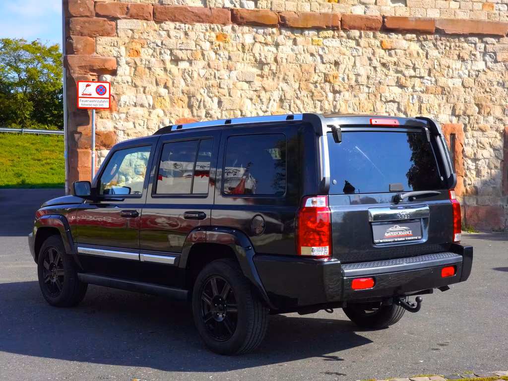 Jeep Commander