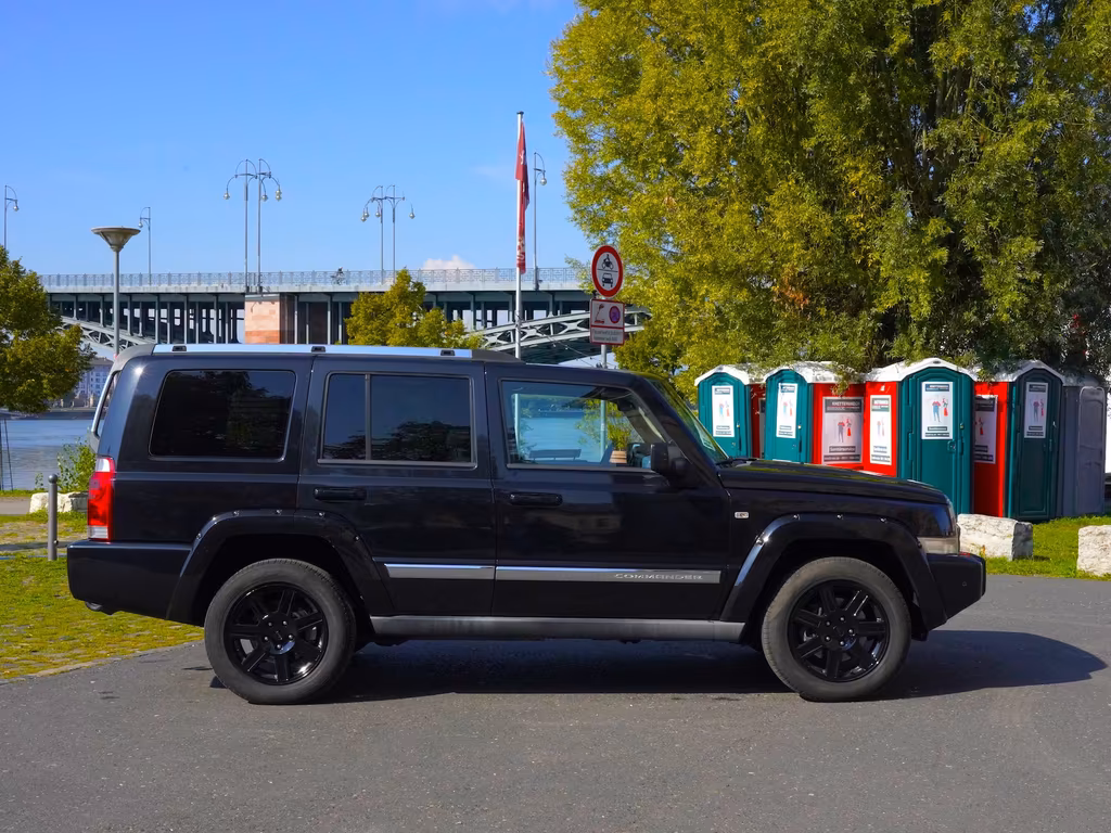 Jeep Commander