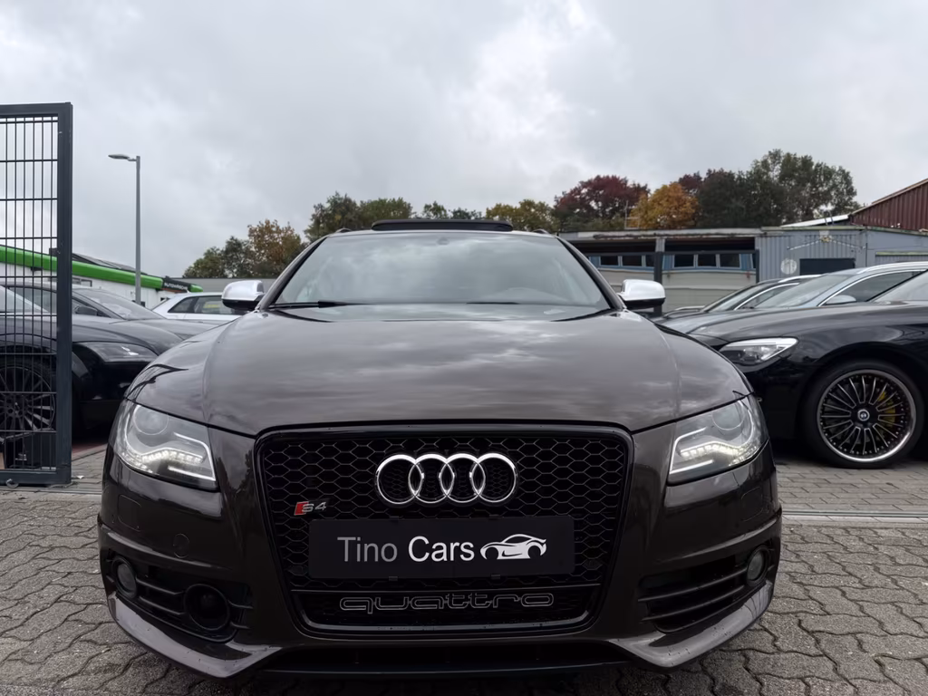 Audi S4