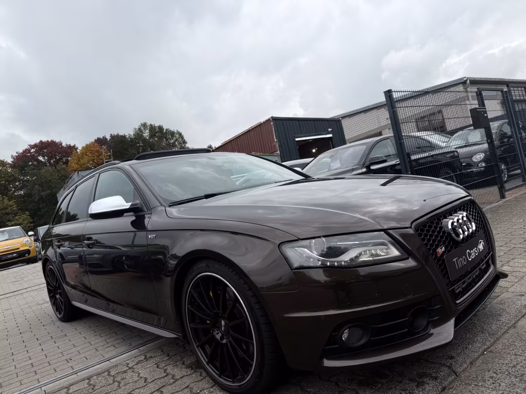Audi S4