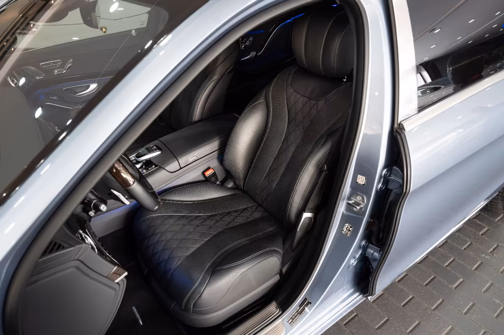 Mercedes-Benz S 560