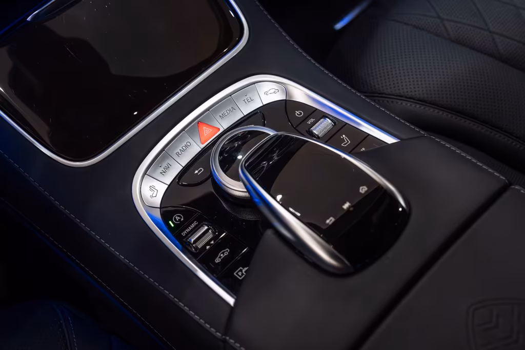 Mercedes-Benz S 560