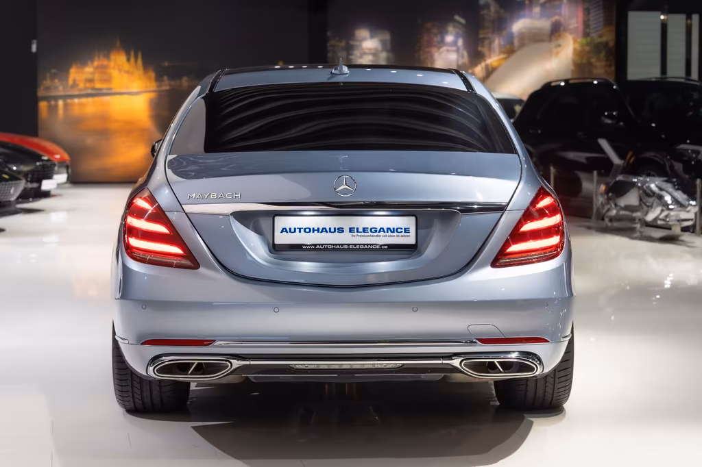 Mercedes-Benz S 560