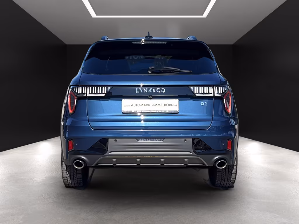 Lynk&Co 01