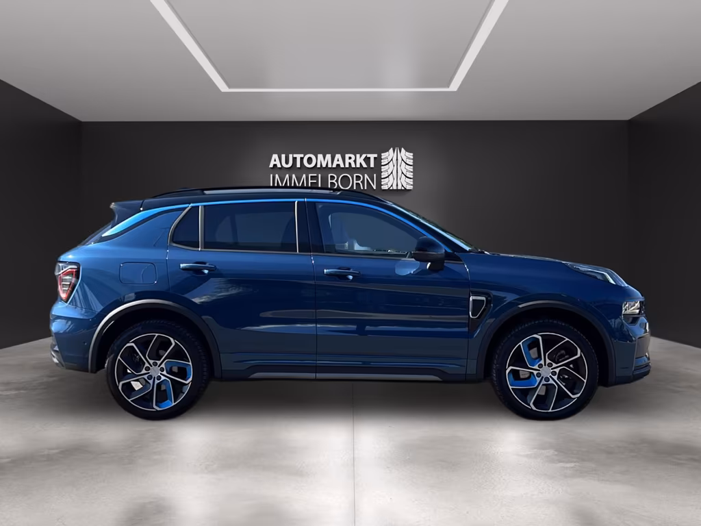Lynk&Co 01
