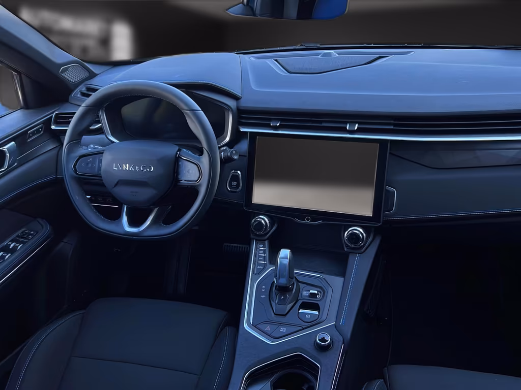 Lynk&Co 01
