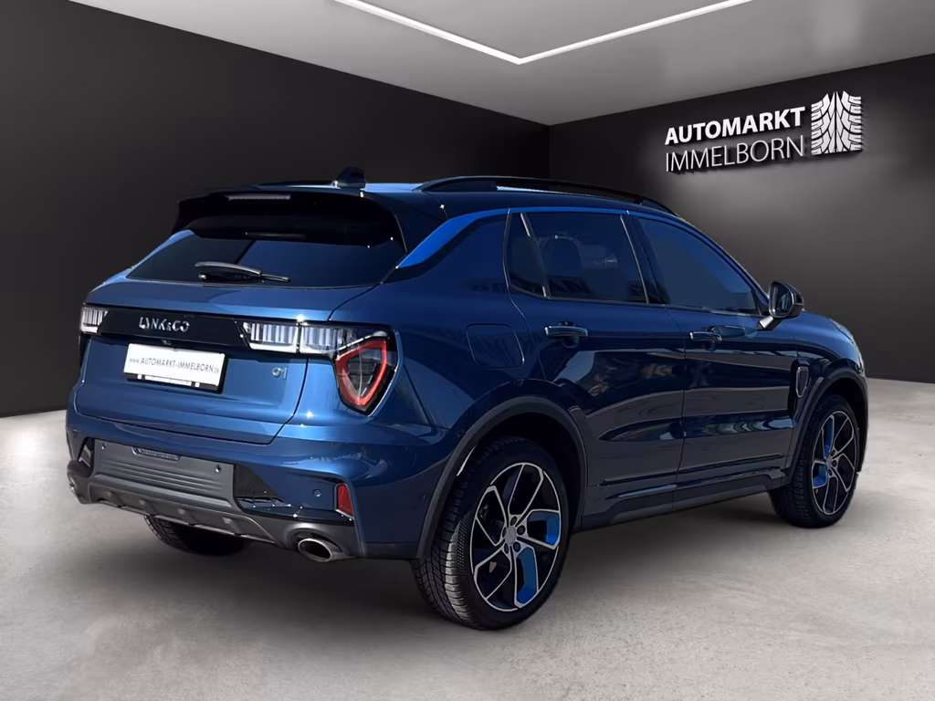 Lynk&Co 01