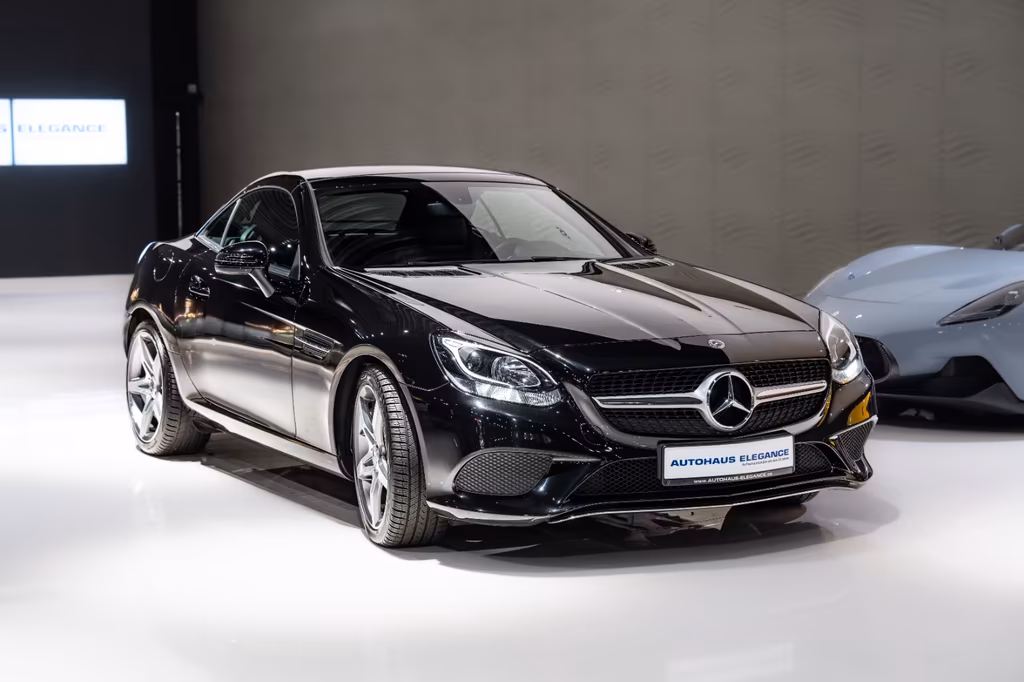Mercedes-Benz SLC 300