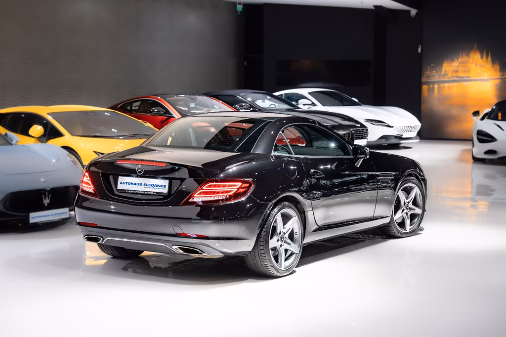 Mercedes-Benz SLC 300