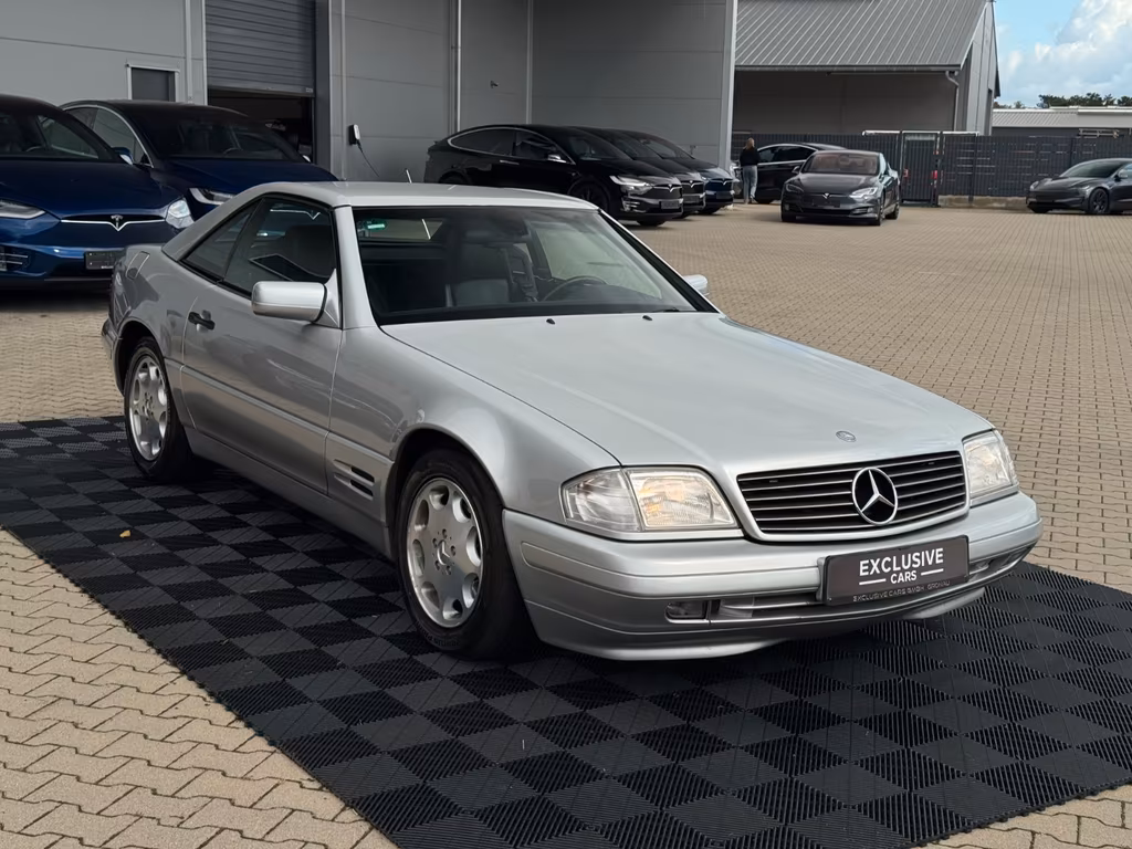 Mercedes-Benz SL 320