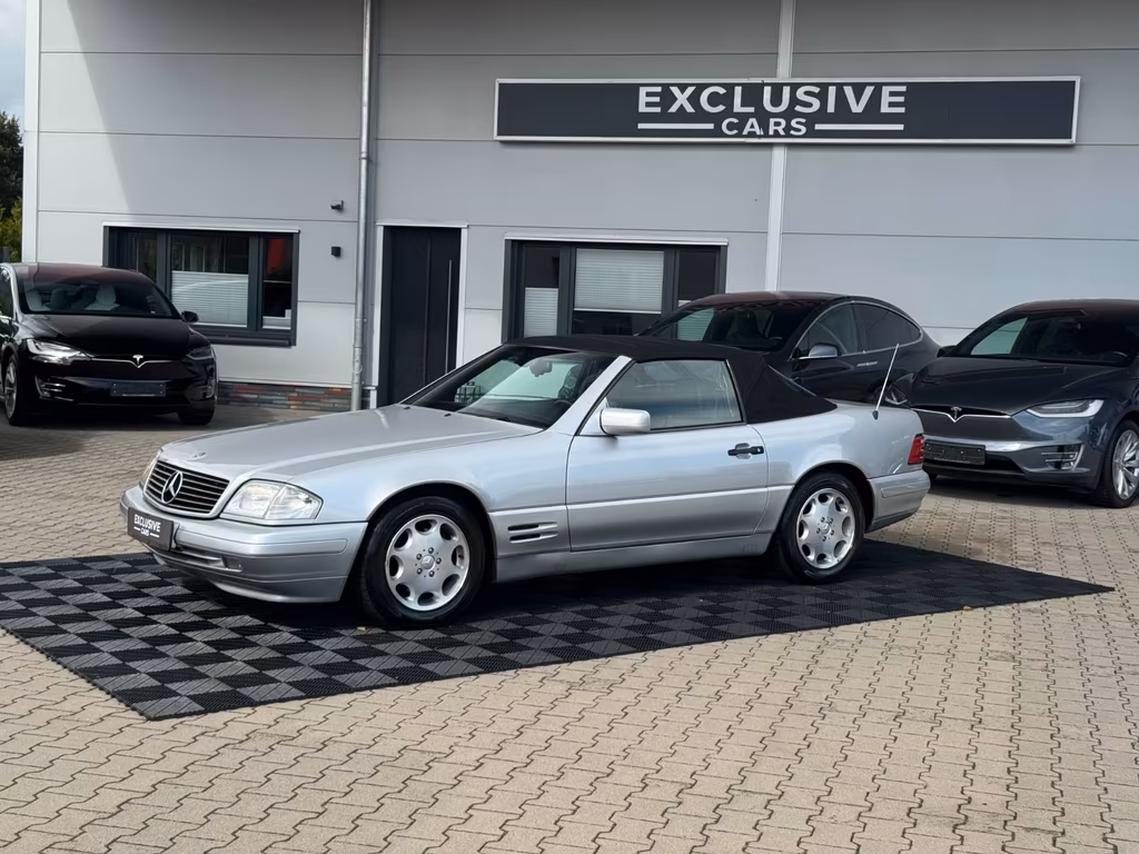 Mercedes-Benz SL 320