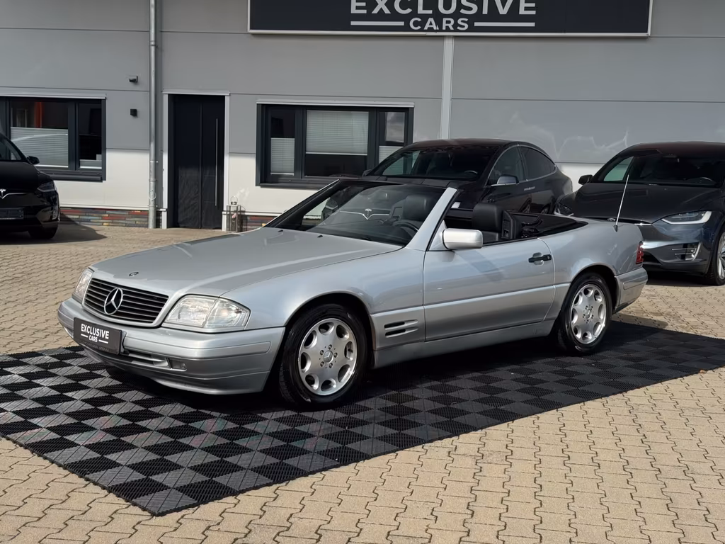 Mercedes-Benz SL 320