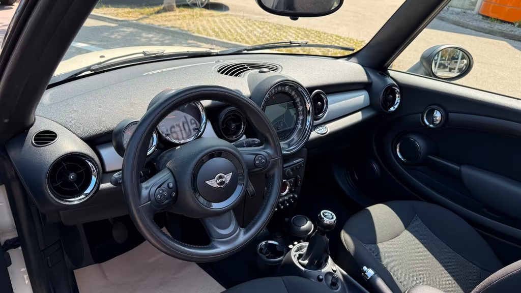 MINI One Cabrio