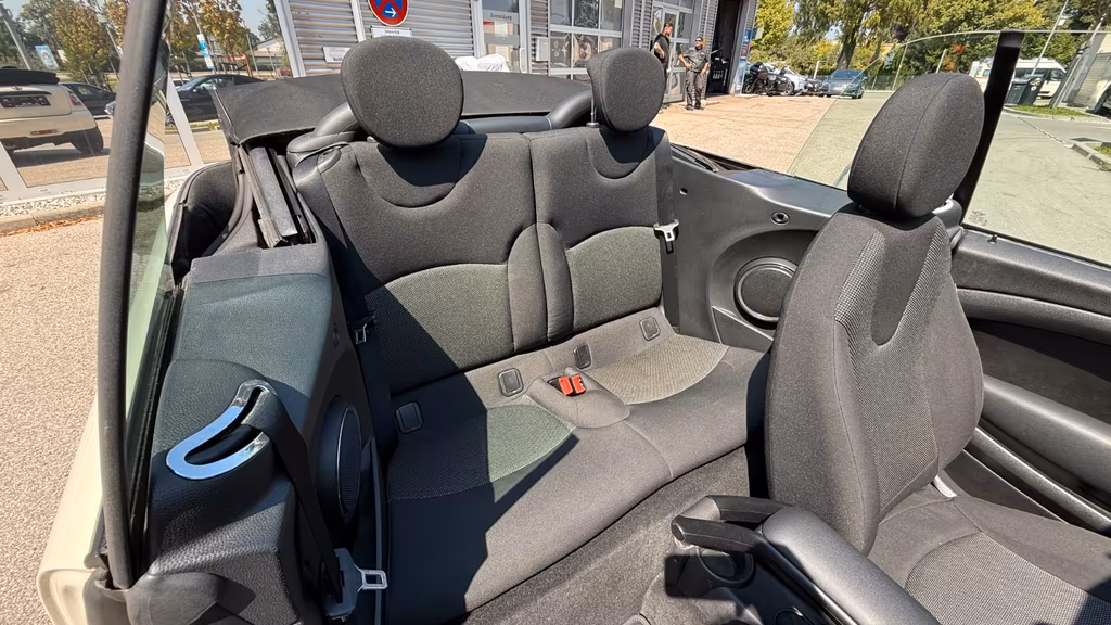 MINI One Cabrio