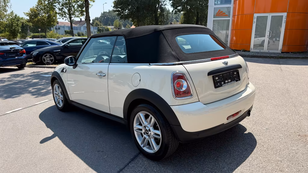MINI One Cabrio