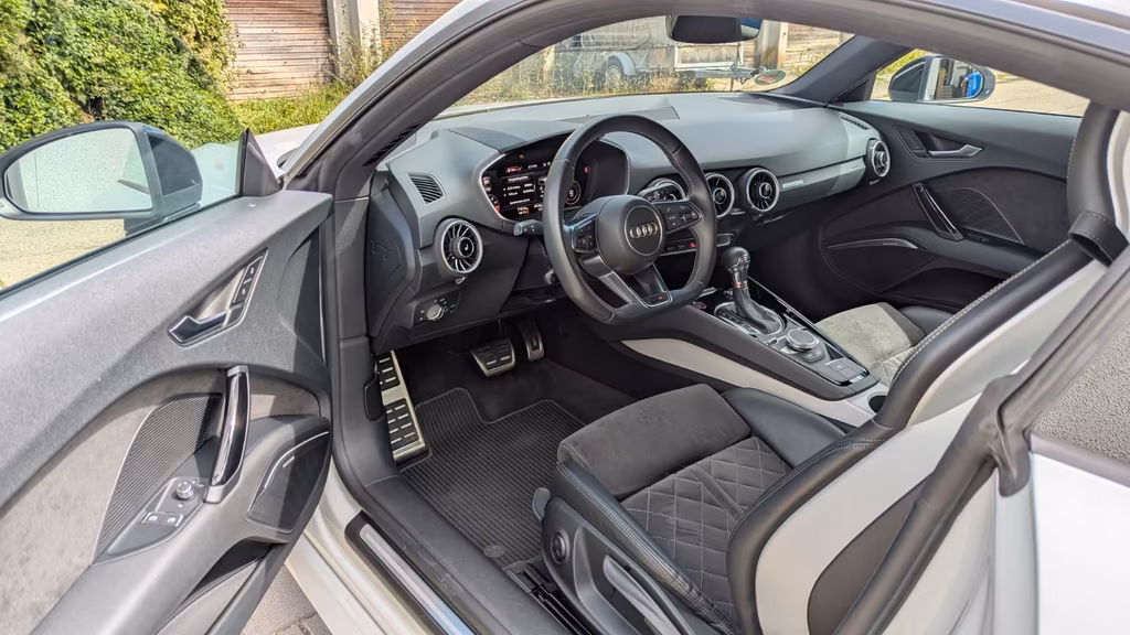 Audi TTS