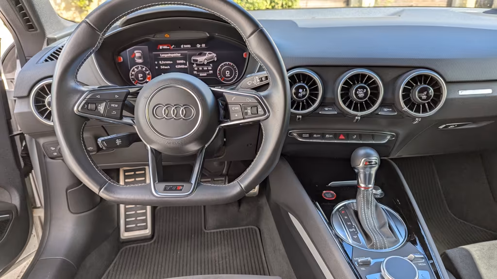 Audi TTS
