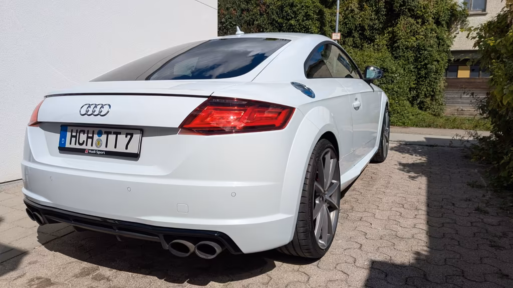 Audi TTS