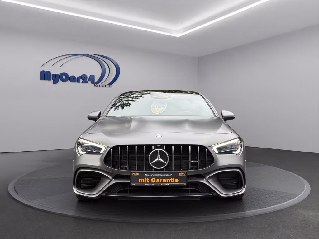 Mercedes-Benz CLA 45 AMG Shooting Brake