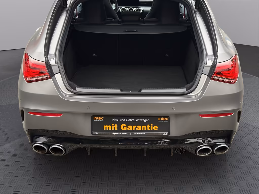 Mercedes-Benz CLA 45 AMG Shooting Brake