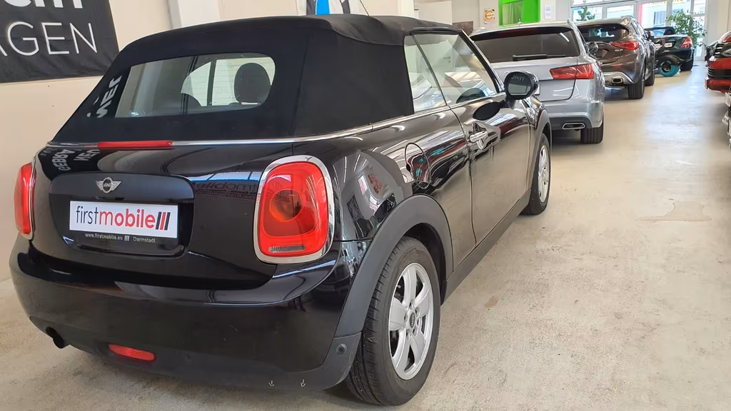 MINI One Cabrio