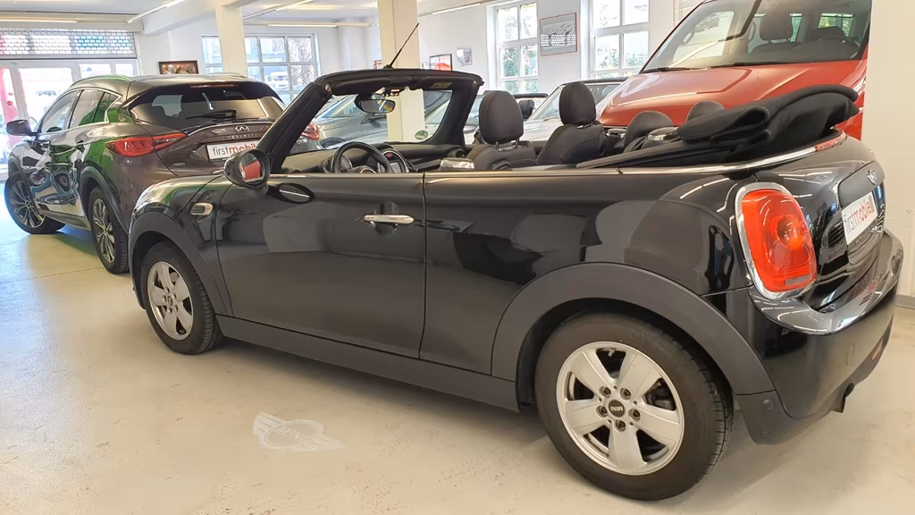 MINI One Cabrio