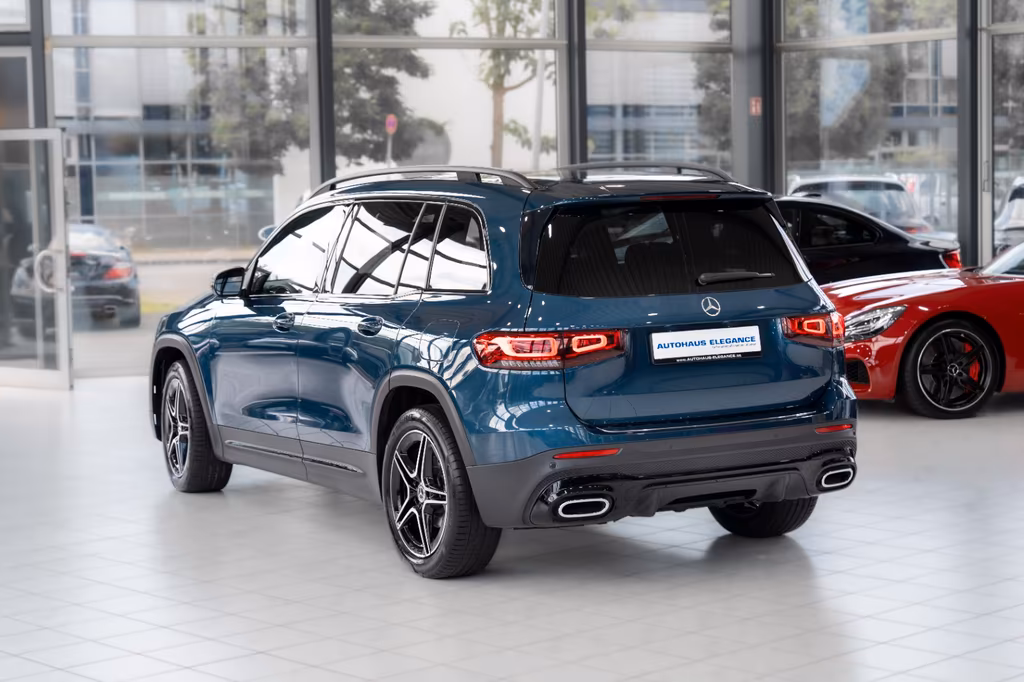 Mercedes-Benz GLB 200