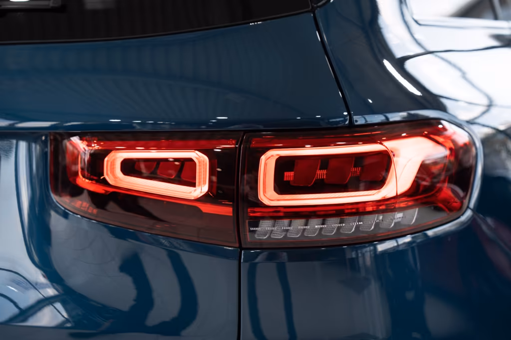 Mercedes-Benz GLB 200